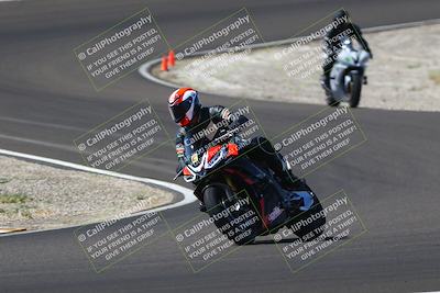 media/Sep-21-2025-TrackDaz (Sun) [[277c75b276]]/C Group/1140pm (Turn 3)/